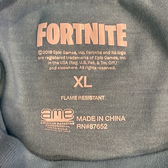 NWOT Boys XL 14-16 Fortnite set - Picture 2 of 3